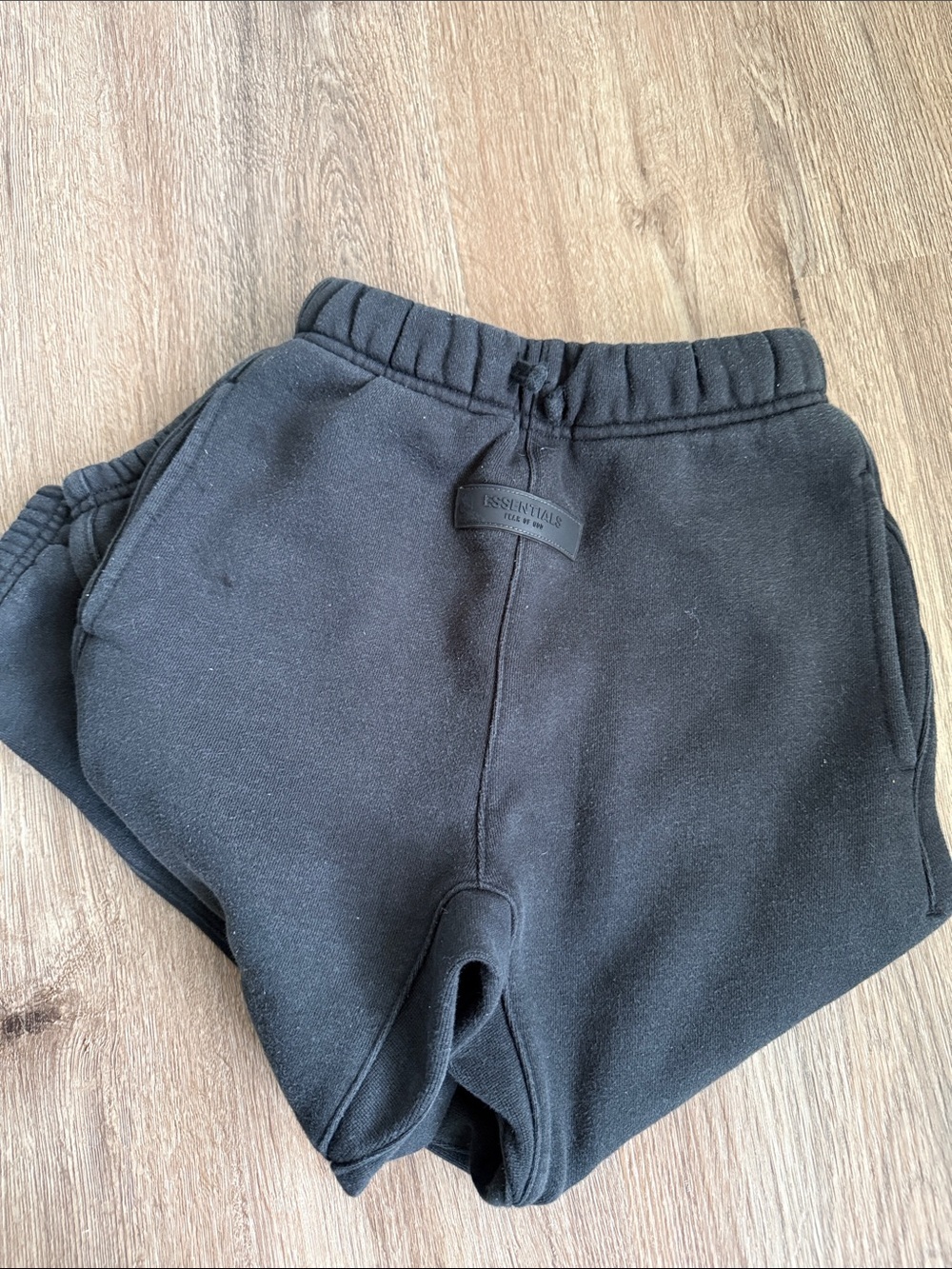 Fear of God Essentials Kids Black Jogger Sweatpants Size 6/7 - Picture 3 of 9